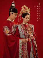 Lade das Bild in den Galerie-Viewer, Couple Phoenix Dragon Embroidery Wedding Dress Elegant Mandarin Collar Cheongsam Chinese Style Exquisite Marriage Set
