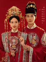 Lade das Bild in den Galerie-Viewer, Couple Phoenix Dragon Embroidery Wedding Dress Elegant Mandarin Collar Cheongsam Chinese Style Exquisite Marriage Set
