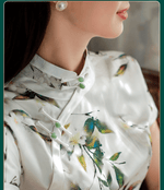 Load image into Gallery viewer, Tryst Hanfu &amp; Cheongsam.You can find the latest popular Hanfu dress and sexy cheongsam dress, Hanfu male, hanfu kids, and Chinese gifts with Hanfu elements.Modern cheongsam makes quadratic element cheongsam become a reality.We provide cheongsam customization service and cheongsam lingerie with Competitive Prices. 丨Tryst Hanfu &amp; Cheongsam
