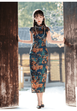 Load image into Gallery viewer, Tryst Hanfu &amp; Cheongsam.You can find the latest popular Hanfu dress and sexy cheongsam dress, Hanfu male, hanfu kids, and Chinese gifts with Hanfu elements.Modern cheongsam makes quadratic element cheongsam become a reality.We provide cheongsam customization service and cheongsam lingerie with Competitive Prices. 丨Tryst Hanfu &amp; Cheongsam
