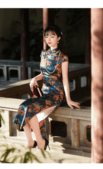 Load image into Gallery viewer, Tryst Hanfu &amp; Cheongsam.You can find the latest popular Hanfu dress and sexy cheongsam dress, Hanfu male, hanfu kids, and Chinese gifts with Hanfu elements.Modern cheongsam makes quadratic element cheongsam become a reality.We provide cheongsam customization service and cheongsam lingerie with Competitive Prices. 丨Tryst Hanfu &amp; Cheongsam
