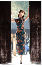 Load image into Gallery viewer, Tryst Hanfu &amp; Cheongsam.You can find the latest popular Hanfu dress and sexy cheongsam dress, Hanfu male, hanfu kids, and Chinese gifts with Hanfu elements.Modern cheongsam makes quadratic element cheongsam become a reality.We provide cheongsam customization service and cheongsam lingerie with Competitive Prices. 丨Tryst Hanfu &amp; Cheongsam
