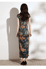 Load image into Gallery viewer, Half Of The Sky 丨Tryst Hanfus &amp; Cheongsam
