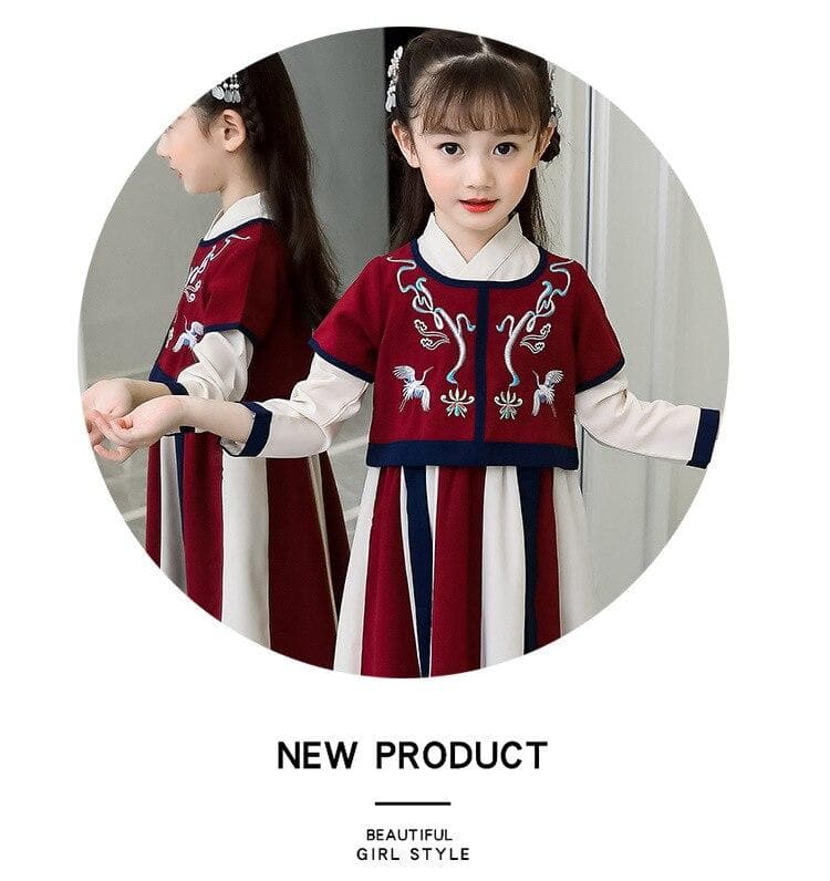 A very temperamental Chinese traditional cultural costume children Hanfu, it looks noble and elegant like a fairy. Tryst Hanfus  is the best Hanfu brand in China, a model of modern Hanfu. Enjoy the temptation of uniforms brought by fairy skirts. Give a Hanfu costume. Gift for your children, boy and girl Children hanfu dress