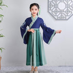 Muatkan imej ke dalam penonton Galeri, Children Ancient Costume Hanfu Boys Girls Traditional Chinese Folk Dance Clothes Retro Embroidery Dress Stage Performance Wear | Tryst Hanfus
