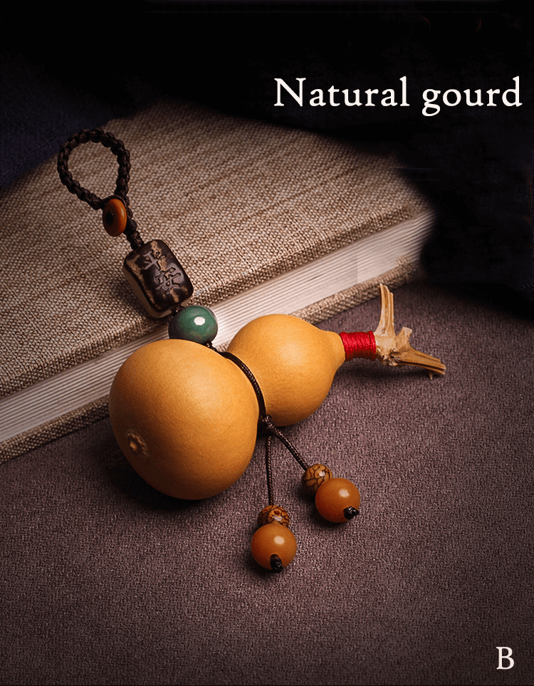 Natural old gourd Fengshui car keychain pendant pendant men and women safe lucky charm creative bag pendant