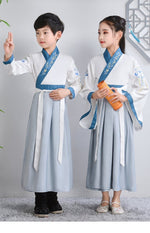 Muatkan imej ke dalam penonton Galeri, Children Ancient Costume Hanfu Boys Girls Traditional Chinese Folk Dance Clothes Retro Embroidery Dress Stage Performance Wear | Tryst Hanfus
