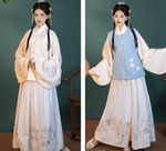 Muatkan imej ke dalam penonton Galeri, A very temperamental Chinese traditional cultural costume female Hanfu, it looks noble and elegant like a fairy. Tryst Hanfus  is the best Hanfu brand in China, a model of modern Hanfu. Enjoy the temptation of uniforms brought by fairy skirts. Give a Hanfu costume. Gift for your girlfriend, hanfu dress
