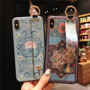 Retro flowers Wirst Strap Soft TPU Case For iphone 7 8 6S plus Case For iphone 12 Mini 11 13 Pro X XS MAX XR  phone Holder Case