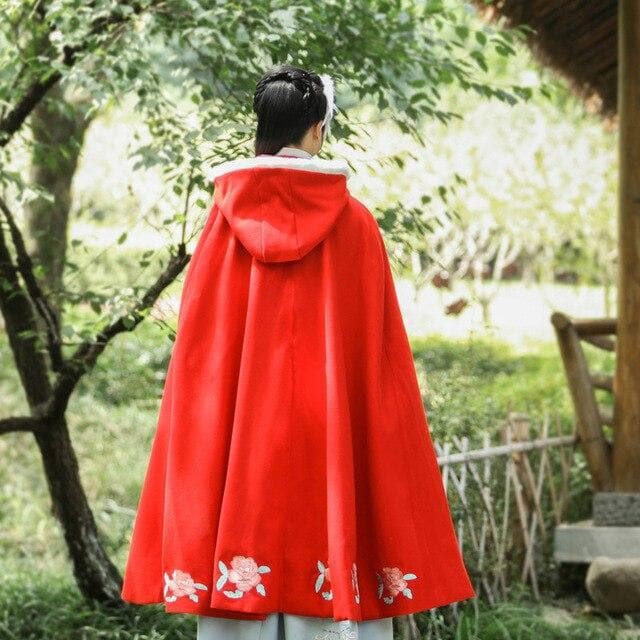 A very temperamental Chinese traditional cultural costume female Hanfu, it looks noble and elegant like a fairy. Tryst Hanfus is the best Hanfu brand in China, a model of modern Hanfu. Enjoy the temptation of uniforms brought by fairy skirts. Give a Hanfu costume. Gift for your girlfriend, hanfu dress