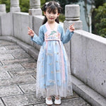 Load image into Gallery viewer, A very temperamental Chinese traditional cultural costume children Hanfu, it looks noble and elegant like a fairy. Tryst Hanfus  is the best Hanfu brand in China, a model of modern Hanfu. Enjoy the temptation of uniforms brought by fairy skirts. Give a Hanfu costume. Gift for your children, boy and girl Children hanfu dress
