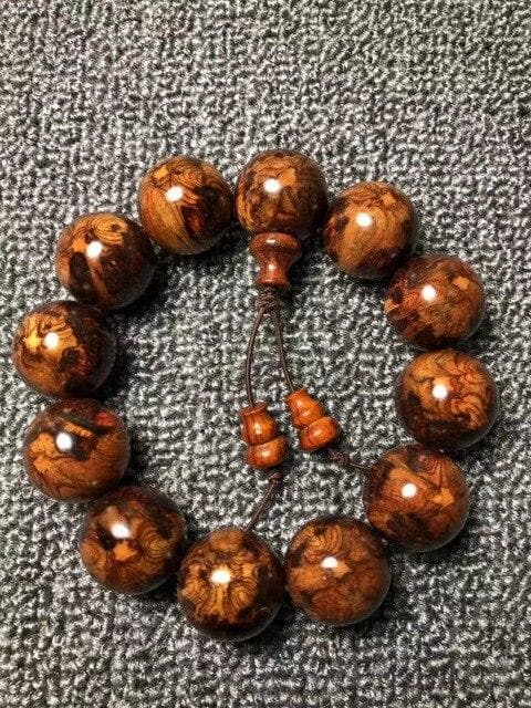 Tryst Hanfus Mahogany, Hainan, Hemerocallis Fulva, pear, black pear, black avocado, Guapin, spider face, mountain water, Buddha bead bracelet