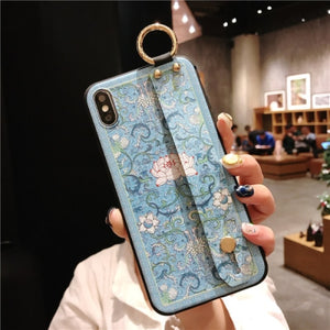 Retro flowers Wirst Strap Soft TPU Case For iphone 7 8 6S plus Case For iphone 12 Mini 11 13 Pro X XS MAX XR  phone Holder Case